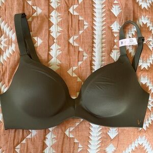 NWT Victoria's Secret Perfect Coverage Lightly Lined Bra-Olive Green